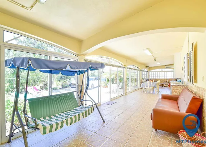 Portuguesa By Mtphomes Albufeira